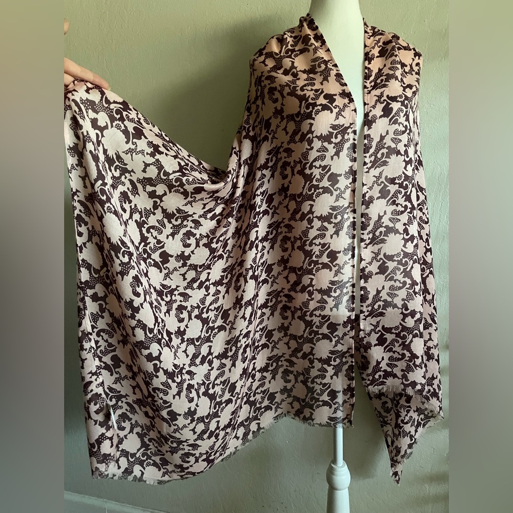 Floral wrap - Picture 5 of 11